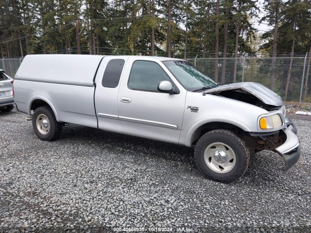 2001 Ford F-150 Lariat/xl/xlt მანქანა იყიდება აუქციონზე, vin: 2FTRX18L81CA04363, აუქციონის ნომერი: 40606935