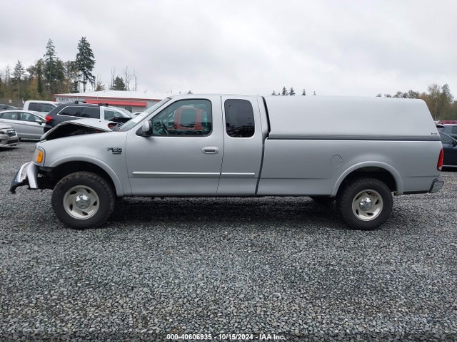 2001 Ford F-150 Lariat/xl/xlt მანქანა იყიდება აუქციონზე, vin: 2FTRX18L81CA04363, აუქციონის ნომერი: 40606935