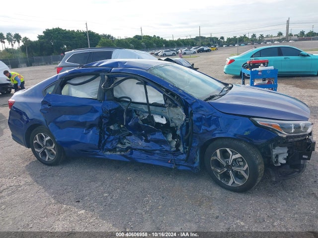KIA Forte Lxs 2021 3KPF24AD7ME394820 Image 12