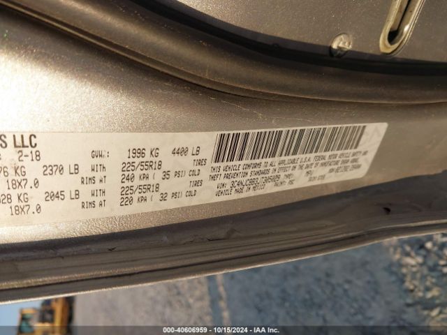 3C4NJCBB3JT305029 Jeep Compass Altitude Fwd