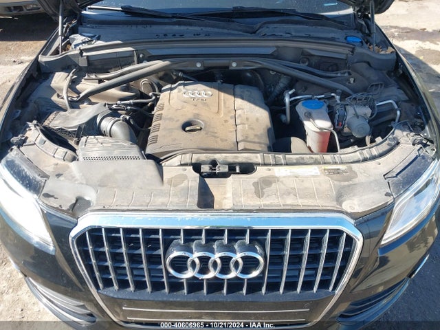 WA1LFAFP3FA028426 Audi Q5 2.0t Premium