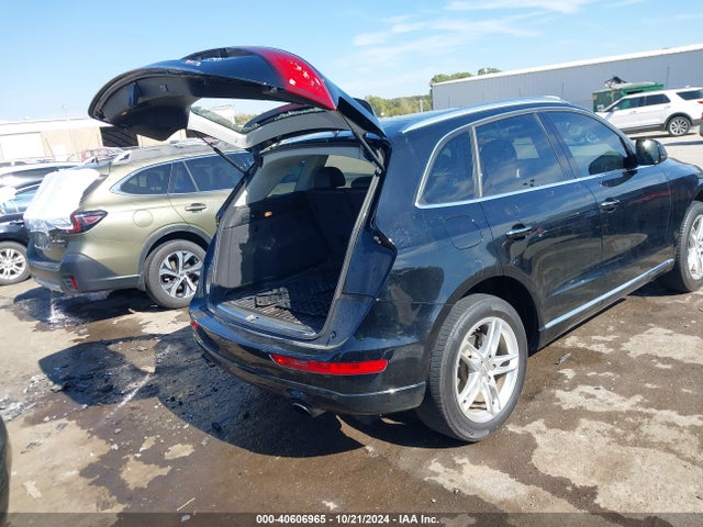 WA1LFAFP3FA028426 Audi Q5 2.0t Premium