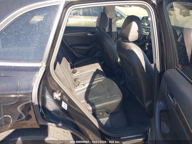 WA1LFAFP3FA028426 Audi Q5 2.0t Premium