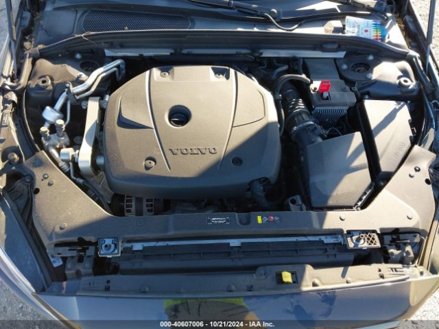 7JRA22TK8MG102510 Volvo S60 T6 Momentum