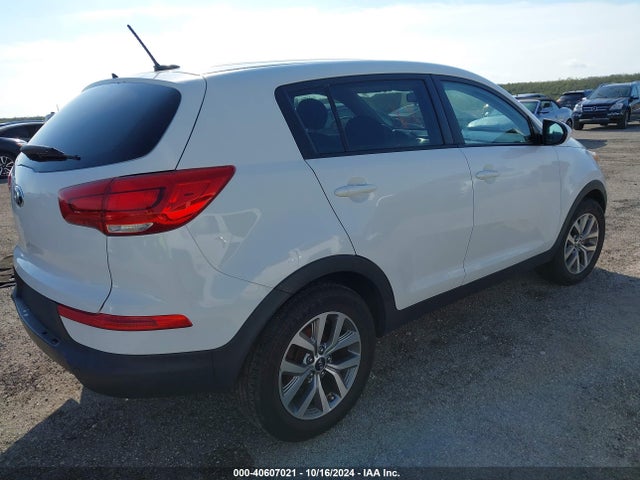 KIA Sportage Lx 2016 KNDPB3ACXG7814919 Image 4