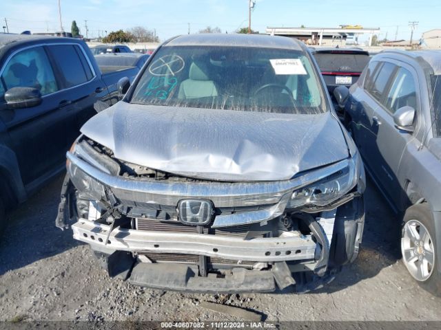 5FNYF5H18KB005947 Honda PILOT LX