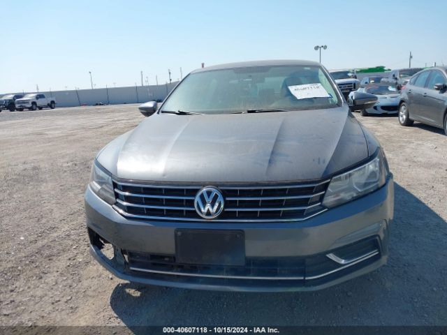 1VWAS7A39GC046254 Volkswagen Passat 1.8t S