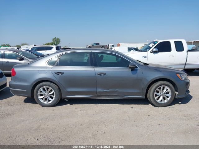 1VWAS7A39GC046254 Volkswagen Passat 1.8t S