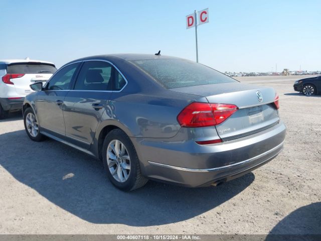 1VWAS7A39GC046254 Volkswagen Passat 1.8t S