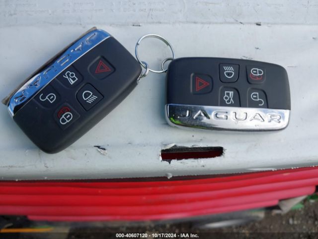 SAJBD4BV7HCY33657 Jaguar Xf 35t Premium