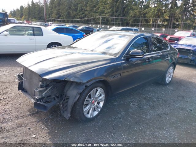 SAJBD4BV7HCY33657 Jaguar Xf 35t Premium