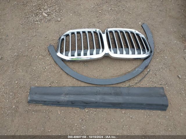 5UXCW2C56KL085490 BMW X7 Xdrive40i