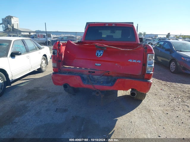 RAM 1500 Express  4x4 6'4 Box 2018 1C6RR7FT5JS190611 Image 16