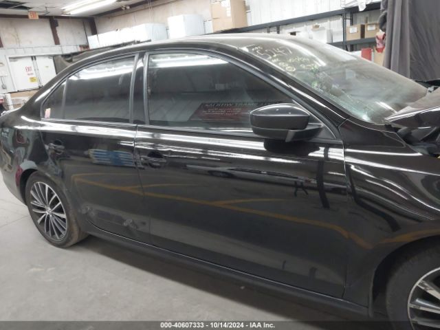 3VWD17AJ6GM384689 Volkswagen Jetta 1.8t Sport