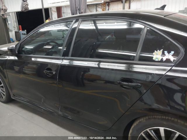 3VWD17AJ6GM384689 Volkswagen Jetta 1.8t Sport