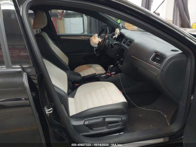 3VWD17AJ6GM384689 Volkswagen Jetta 1.8t Sport