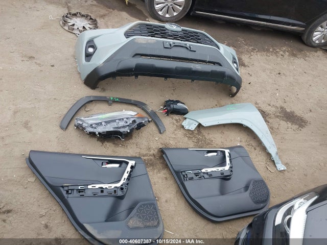 Toyota Rav4 Xle Premium 2023 2T3C1RFV3PW276681 Image 12