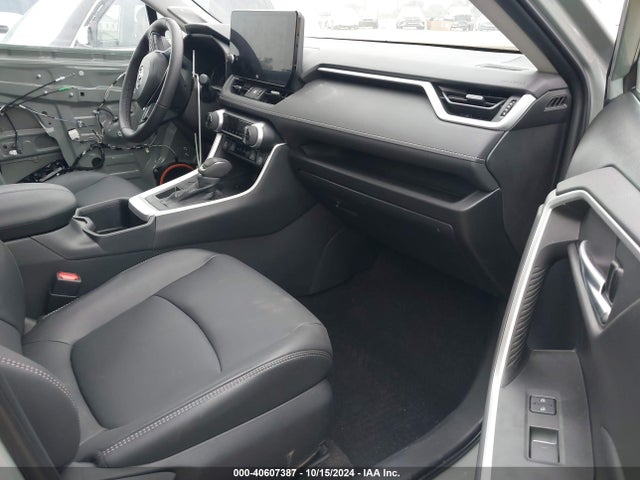Toyota Rav4 Xle Premium 2023 2T3C1RFV3PW276681 Image 5
