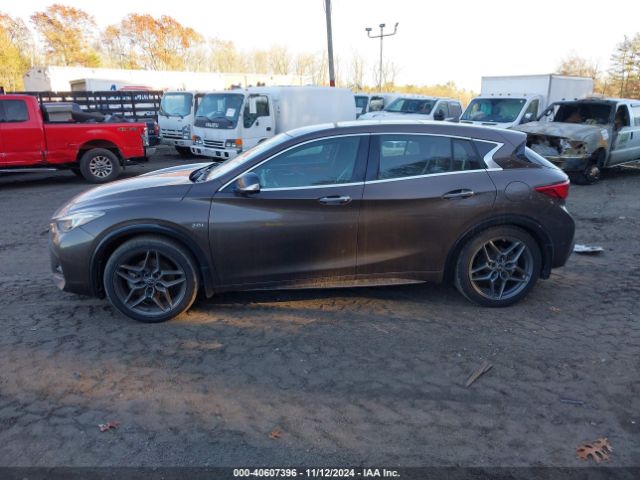 SJKCH5CP5JA045228 Infiniti Qx30 Sport