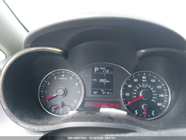 3KPFK4A71HE133182 KIA FORTE LX