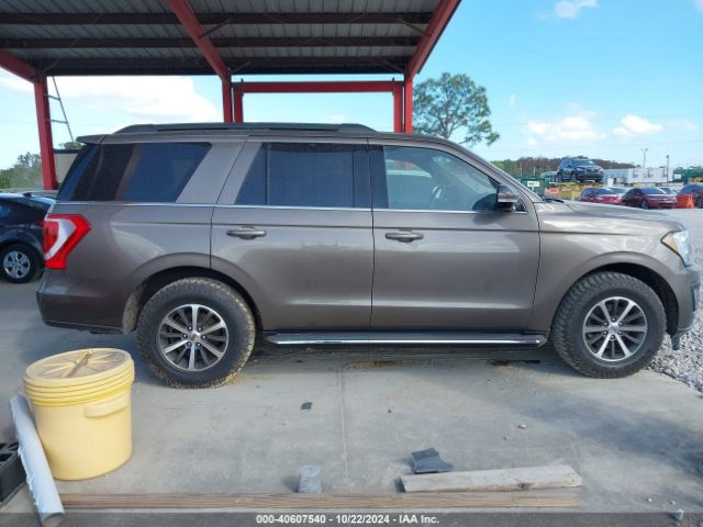 1FMJU1HT9JEA62459 Ford Expedition Xlt