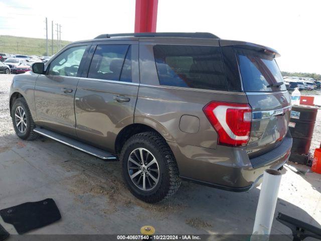 1FMJU1HT9JEA62459 Ford Expedition Xlt