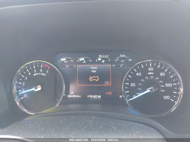 1FMJU1HT9JEA62459 Ford Expedition Xlt