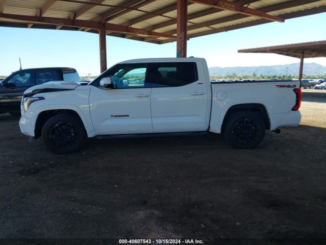 5TFLA5DB6NX008847 Toyota Tundra Sr5