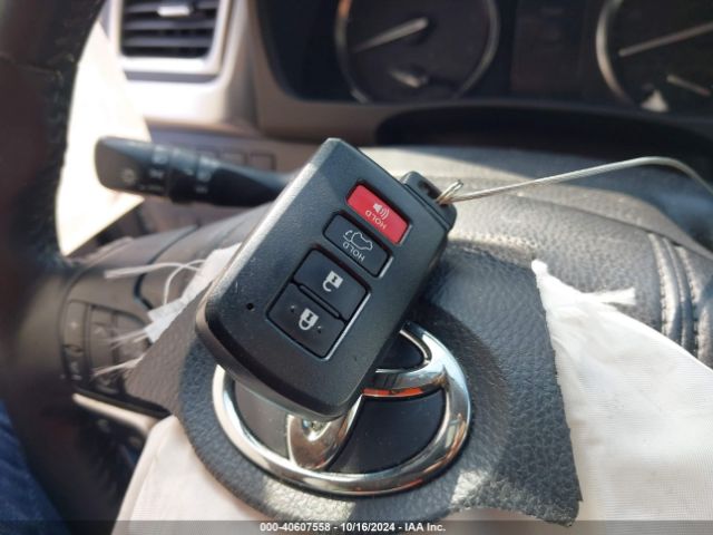 5TDKKRFH2ES012871 Toyota Highlander Xle V6