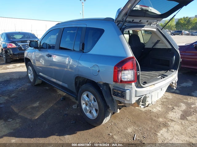 Jeep Compass Sport 2015 1C4NJCBA4FD335242 Image 3
