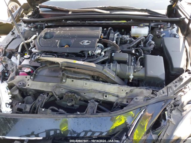 58ACA1C14NU017523 Lexus ES 300H