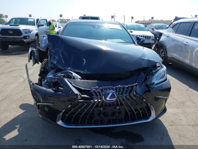 58ACA1C14NU017523 Lexus ES 300H