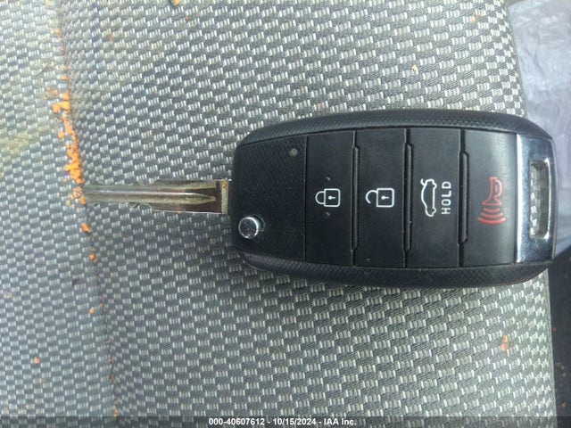 KIA FORTE LX 2017 3KPFK4A79HE048350 Image 11