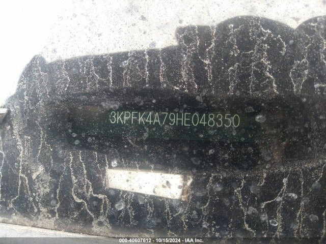 KIA FORTE LX 2017 3KPFK4A79HE048350 Image 9