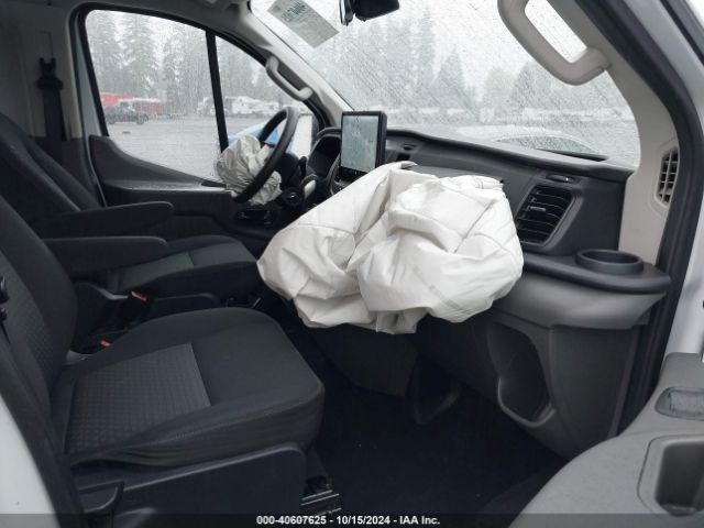 1FBAX2Y8XNKA48871 Ford Transit-350 Passenger Van Xlt