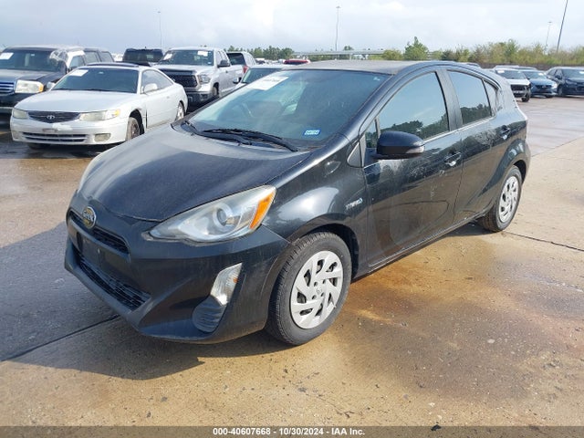 JTDKDTB30G1123002 Toyota Prius C Two