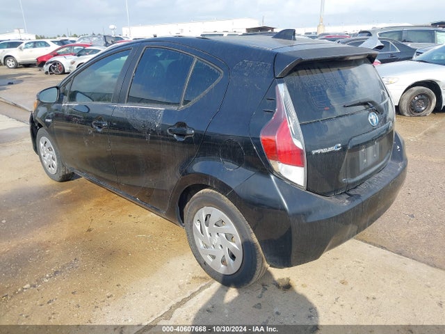 Toyota Prius C Two 2016 JTDKDTB30G1123002 Image 3