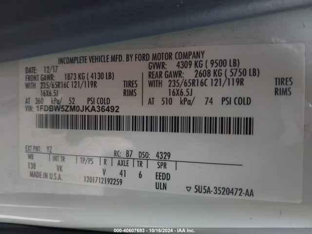 Ford Transit-350 Cab 2018 1FDBW5ZM0JKA36492 Image 9