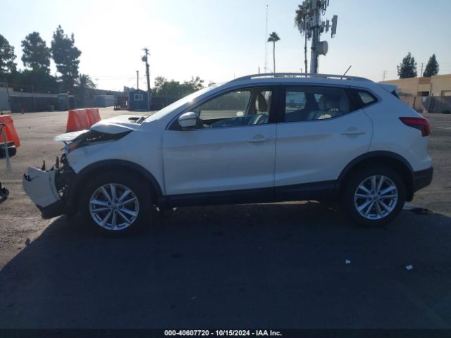 JN1BJ1CP0JW105515 Nissan Rogue Sport Sv