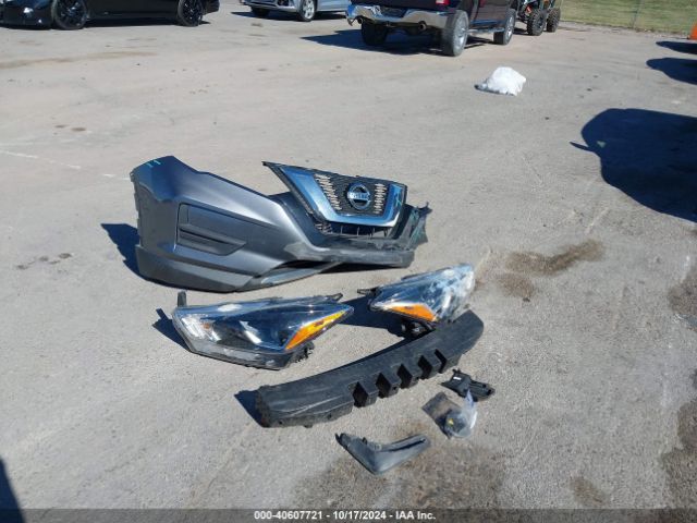 3N1CP5CUXKL480478 Nissan KICKS SR