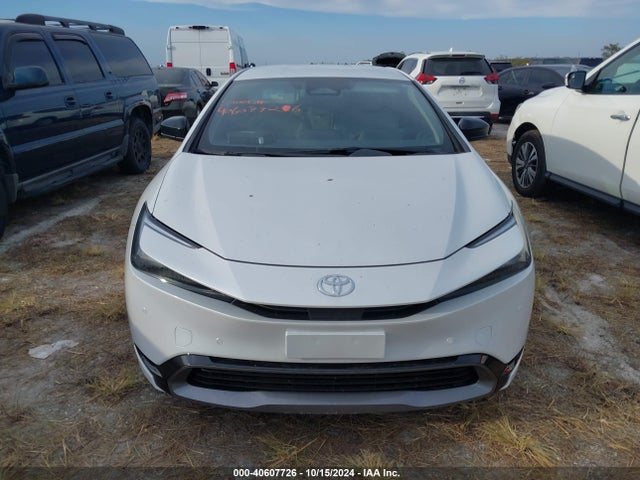 Toyota PRIUS XLE 2024 JTDACAAU3R3030639 Image 6