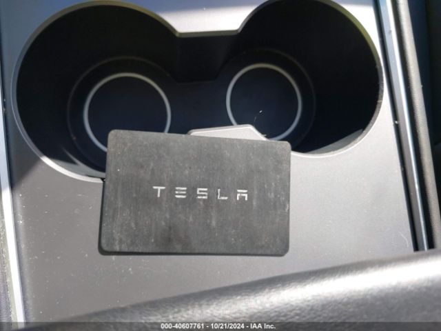 5YJ3E1EB0NF228569 Tesla Model 3 Long Range Dual Motor All-wheel Drive