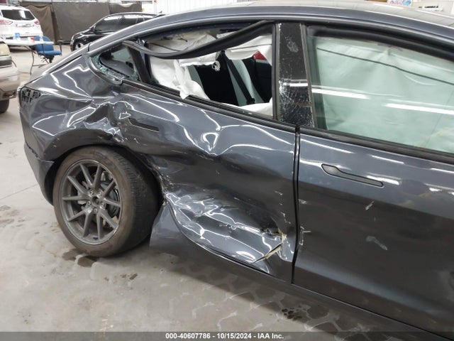 2023 TESLA MODEL 3 5YJ3E1EA8PF673295 Photo 5