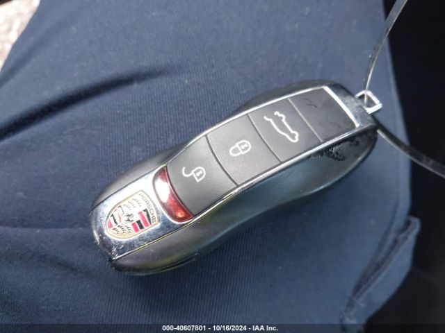 WP1AA2A20HKA92089 Porsche Cayenne Platinum Edition