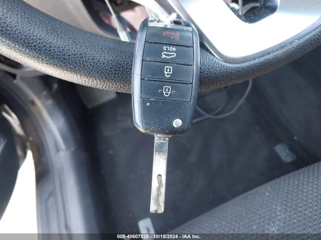 KIA Optima Lx 2020 5XXGT4L39LG430485 Image 11