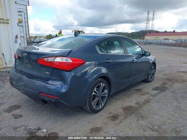 KNAFX4A83G5490624 KIA FORTE EX