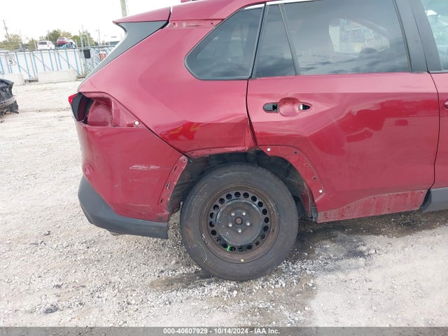 Toyota RAV4 LE 2020 2T3F1RFV9LC073724 Image 6