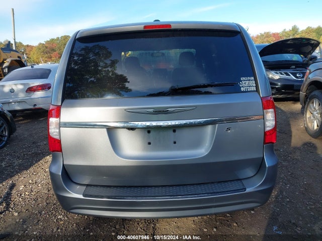2C4RC1HG6FR602728 Chrysler Town & Country S