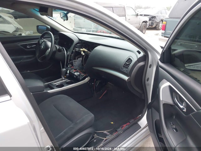 Nissan Altima 2.5 S 2015 1N4AL3AP2FC446592 Image 5