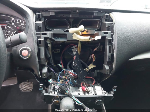 Nissan Altima 2.5 S 2015 1N4AL3AP2FC446592 Image 6